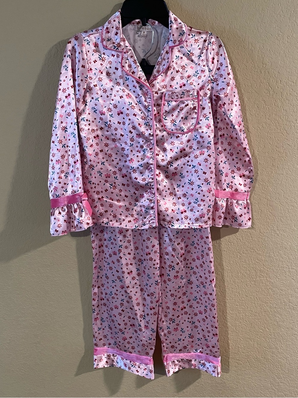 btween Pink Floral Satin Pajama Set for Kids